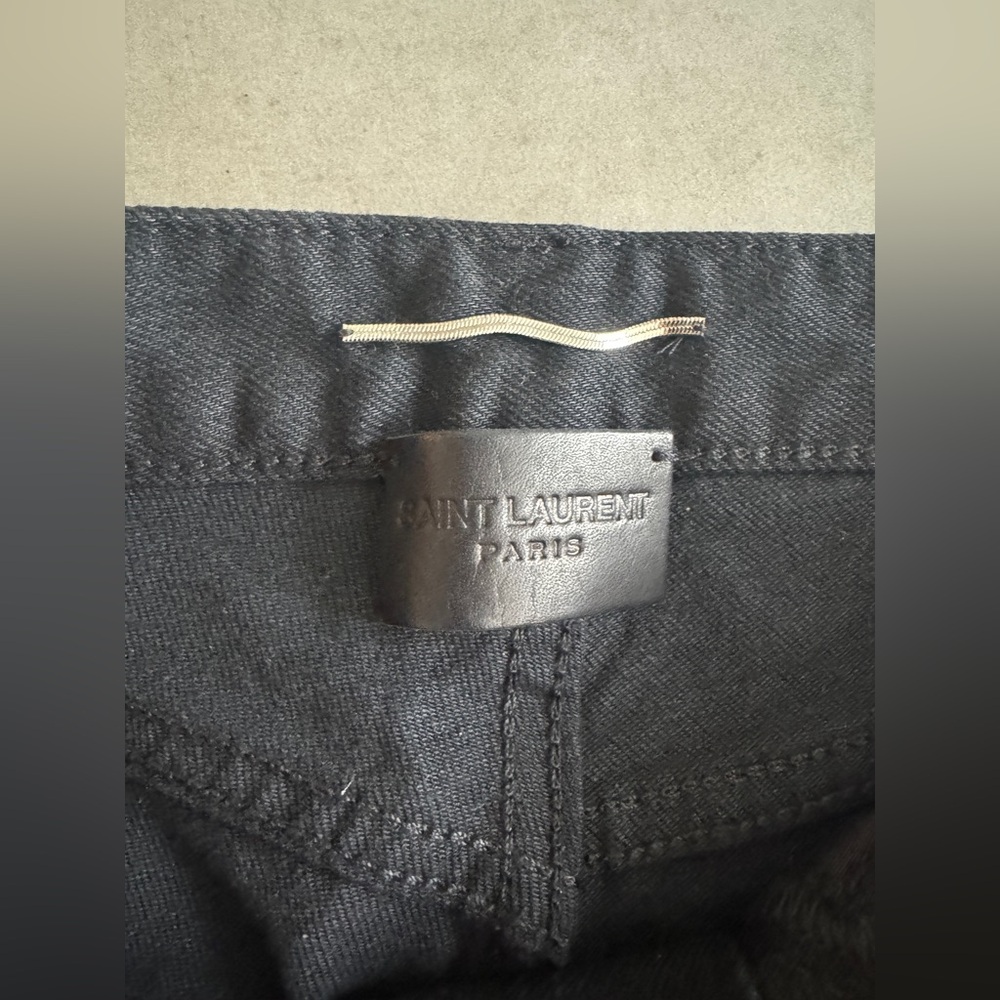 Saint Laurent Slim Skinny Fit Low Waist Jeans - Picture 4 of 6